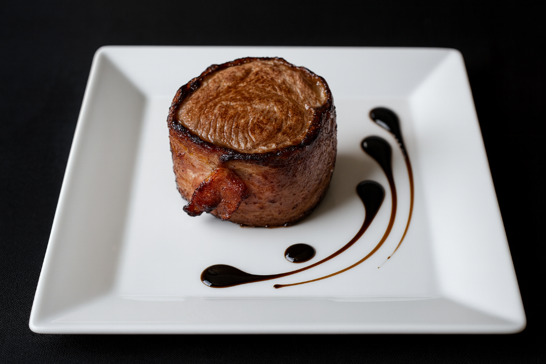 2 UN MEDALLON FILETE BARDADO CON PANCETA 250 GR c/u